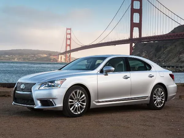Dịch vụ thay Kính chắn gió xe Lexus LS 460 tận nơi